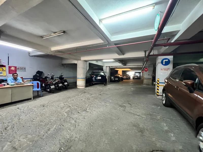 HUD Building - Ảnh 8