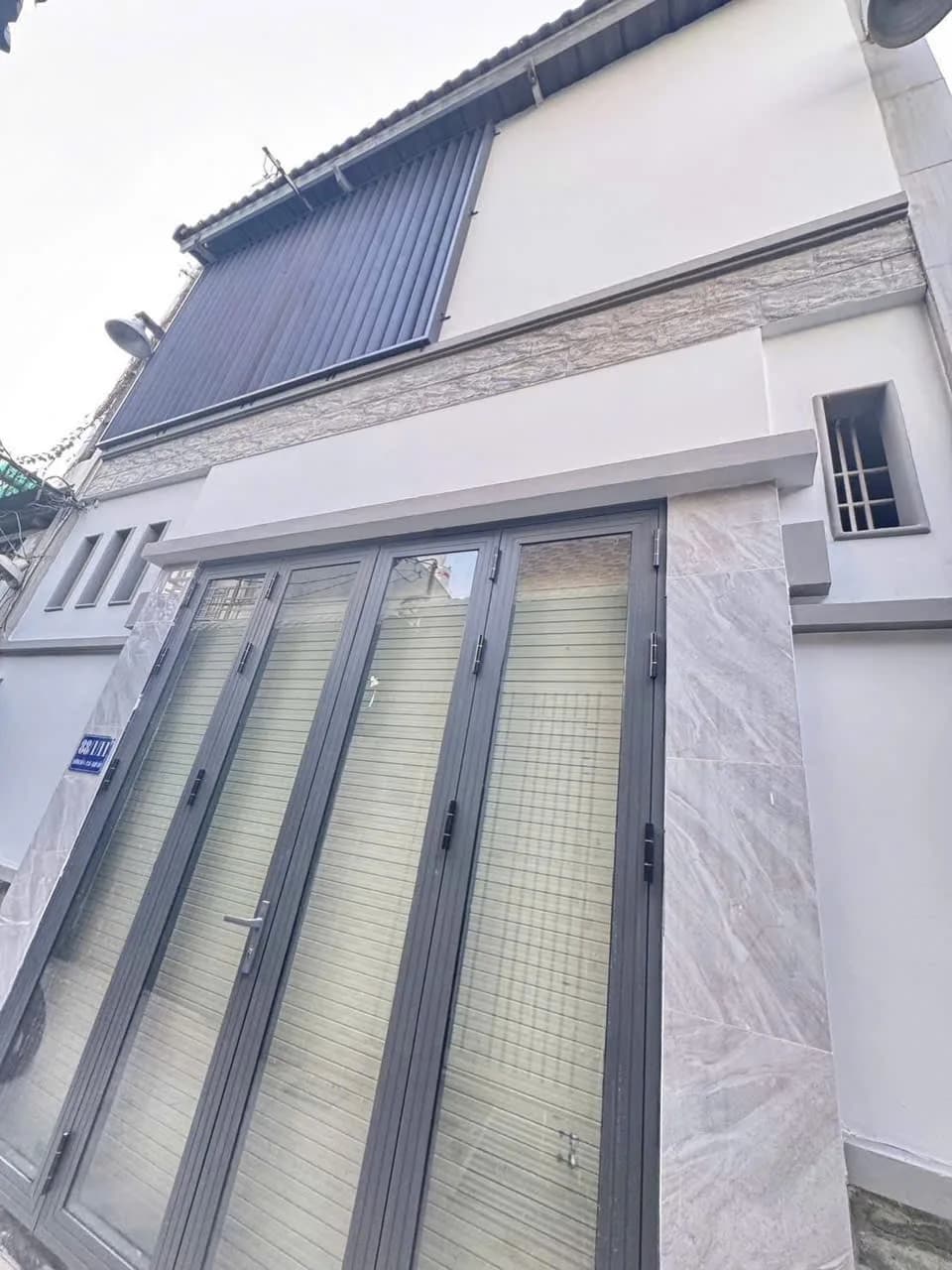 Nhà hẻm 88/1/11 Đường số 4, Phường 16, Gò Vấp, Hẻm 2m, 5,5x10m, Cn 51,4 m2, trệt 2 lầu, ST trước, 4P