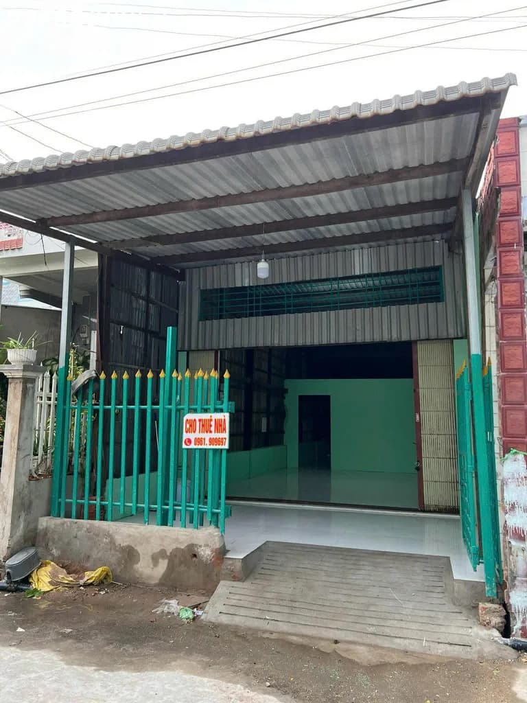🏠 CHÍNH CHỦ BÁN NHÀ GẦN VÒNG XOAY NĂM CĂN - ảnh 1