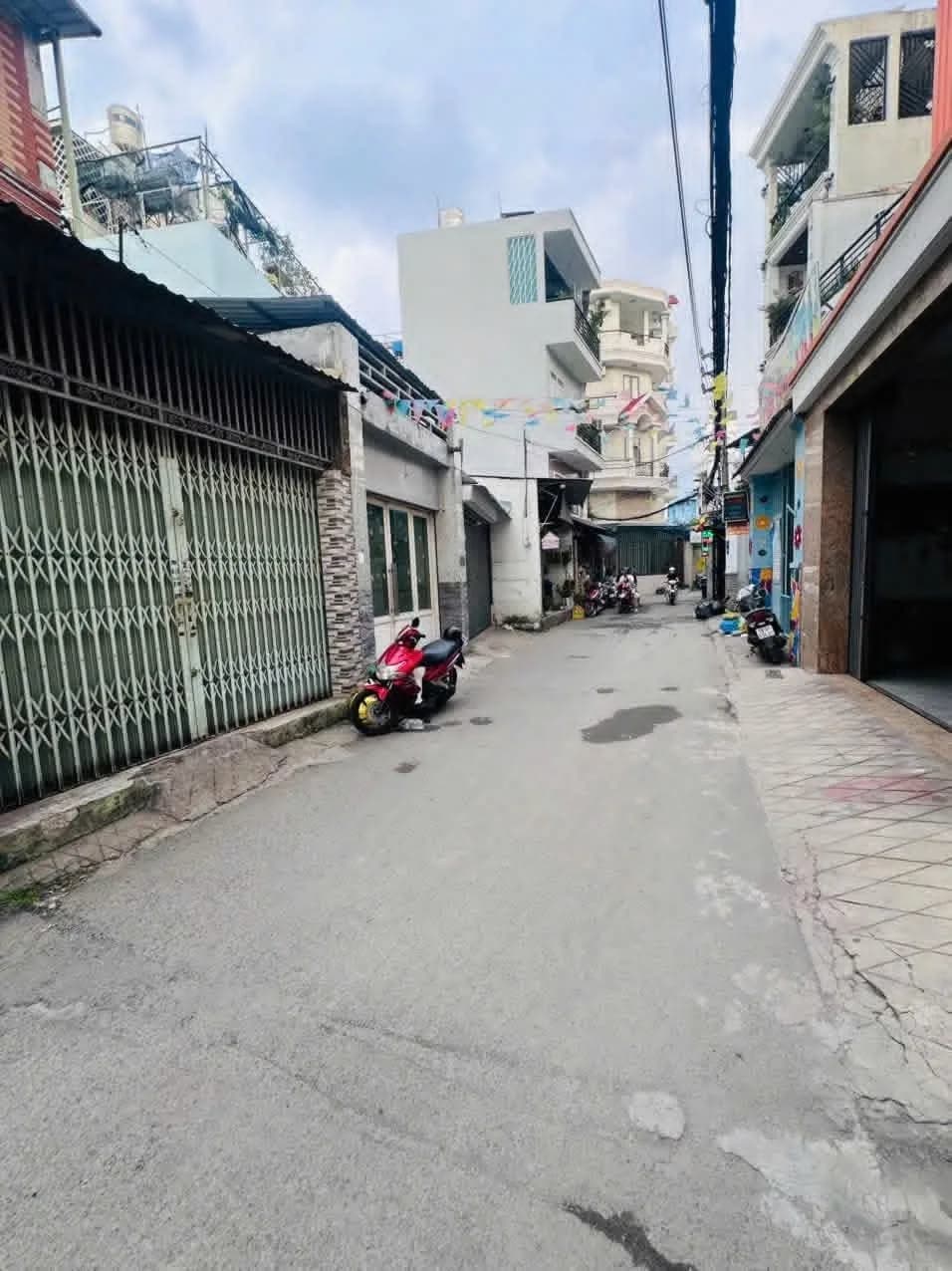 Nhà hẻm 51/28 Đường số 51, Phường 14, Gò Vấp, Hẻm 6m thông, 4x15m, Cn 60 m2, Cấp 4, 6,85 tỷ TL