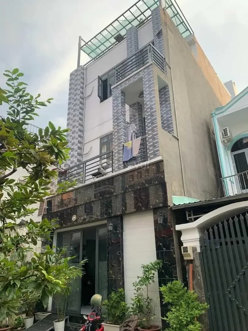 NHÀ ĐẸP 4 TẦNG TRUNG TÂM LINH ĐÔNG - TÔ NGỌC VÂN - HẺM Ô TÔ 6M