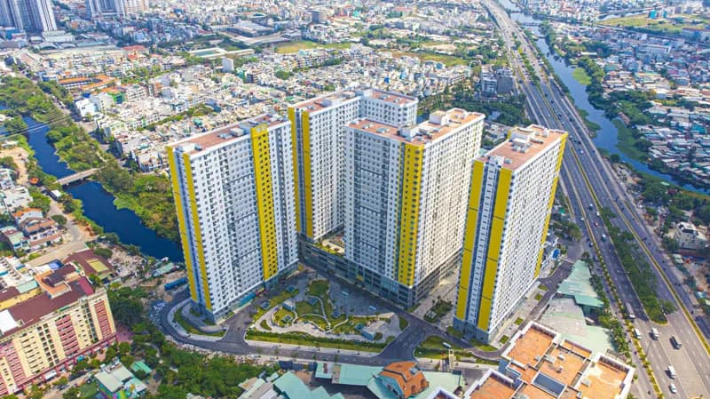 Diamond Riverside