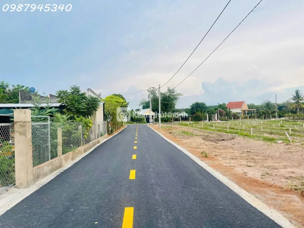 Bán đất đường Lò Rèn, Long Hòa, 4,5tr/m2, 3100m2 view đẹp Hot! - ảnh 1