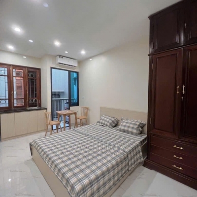 Bán nhà Hồng Tiến Long Biên Ngõ thoáng cực nông- oto đỗ - 38m 5 tầng nhỉnh 7 tỷ (TL)