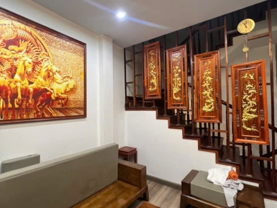Bán nhà Ái Mộ, Ngõ nông- Oto đỗ - dân trí - vài bước ra cong viên trường quốc tế -BV tâm Anh 40m-nhỉnh 9 tỷ