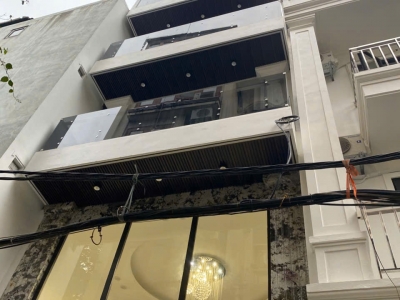 BÁN NHÀ MỚI 100% – VỊ TRÍ ĐẸP LONG BIÊN – GẦN CẦU TRẦN HƯNG ĐẠO