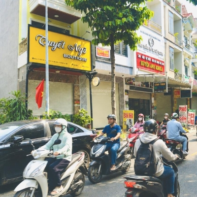 Nhà mặt tiền vừa ở vừa kinh doanh, Mở cửa là có tiền