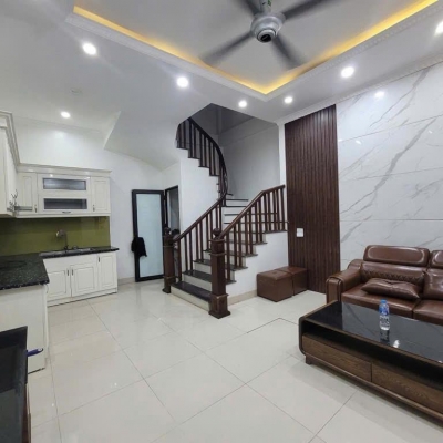 Thạch Bàn - Ô tô đỗ cửa - 36m chỉ 5.4 tỷ