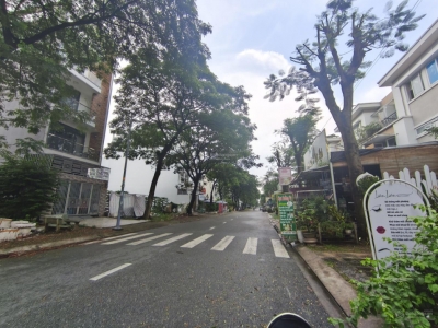 Bán nhà KDC Conic gần KDC Lê Bôi- 4 tầng 8 phòng master - 7x20m DT sàn: 331m2 - chỉ 13.8 tỷ