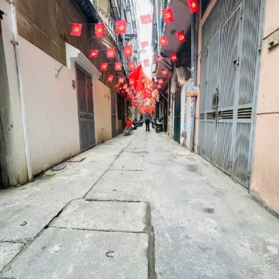 Bán 48M vĩnh tuy tặng nhà lô góc ô tô lùi cửa hai bà trưng