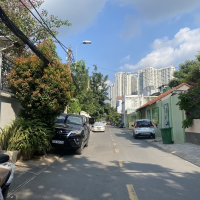 CHỦ GẤP BÁN, GIẢM 5 TỶ - CĂN GÓC 2 MẶT TIỀN NGUYỄN DUY HIỆU - THẢO ĐIỀN QUẬN 2