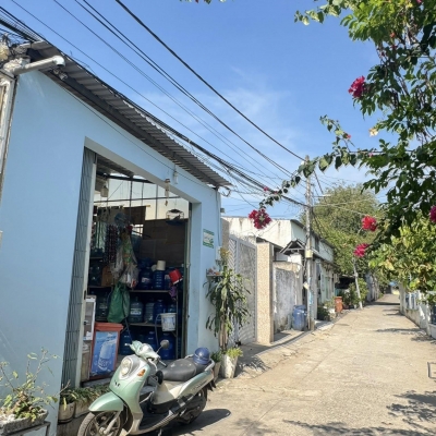 3.999 tỷ – Nhà mặt tiền đường nhánh Nguyễn Xiển, 125m2 có dòng tiền kinh doanh