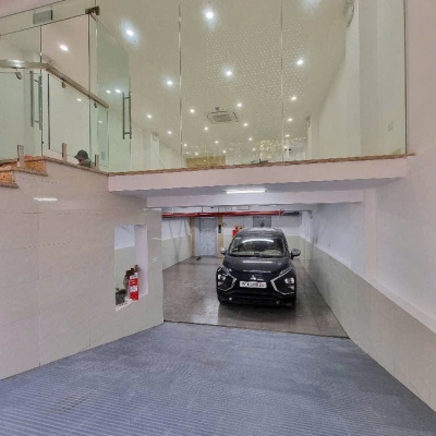 Bán tòa văn phòng 9 tầng mặt phố Hoàng Văn Thái 100m2, MT 6m, giá 58 tỷ có TL