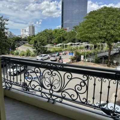 Cần cho thuê phòng tầng 2 tại vòng xoay Cầu Cót 45m2, địa điểm thuận tiện nhiều tiện ích, giá 5,5 triệu /tháng