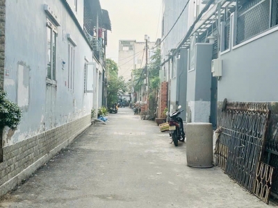 63m2 4x16m 3 tầng Chỉ 5.xTỷ Hẻm 4m xe hơi đậu cửa Hàng xóm Chung cư Dreamhome