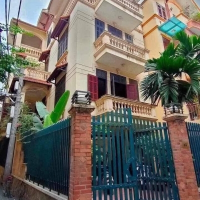 Siêu hiếm, bán nhà Trích Sài, 123m, gần hồ Tây, biệt thự đẹp, chỉ 30 tỷ