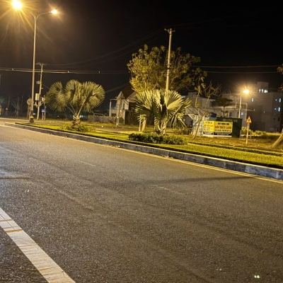 + Nhà 3 tầng mới đẹp, Nam Hoà Xuân, gần lô góc và nhìn sang đảo nổi kim cương.