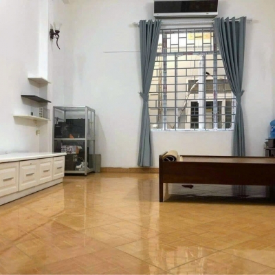 Bán nhà Hào Nam 30 ra phố - Nhà 25m xây 5 tầng giá 5.75 tỷ