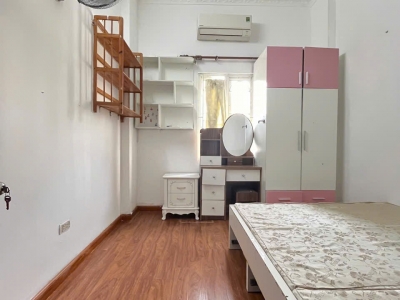 Cho thuê nhà Phố Giáp Nhị, 4 tầng x 40m2, 5 ngủ, 11 Triệu, ở hộ gia đình