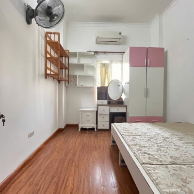 Cho thuê nhà Phố Giáp Nhị, 4 tầng x 40m2, 5 ngủ, 11 Triệu, ở hộ gia đình