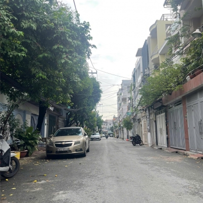 4.4x16, BÁN NHÀ 3 TẦNG, HẺM 12m, HOÀNG HOA THÁM, P12, TÂN BÌNH, NHỈNH 11 TỶ