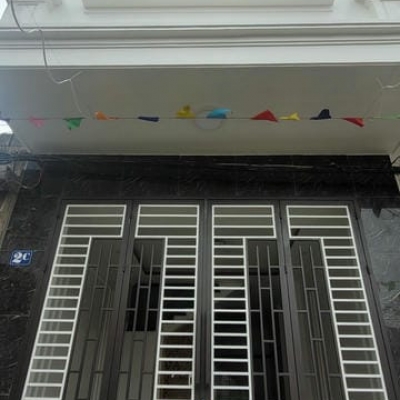 Nhà  xây mới độc lập chỉ cách tuyến đường Hồ Sen mới 30m giá 3tỷ720 có thỏa thuận