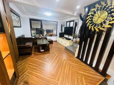 Cho thuê nhà nguyên căn ngõ 71 Nguyễn Lương Bằng, 5 tầng x 35m2, 3 ngủ kk, 13 triệu