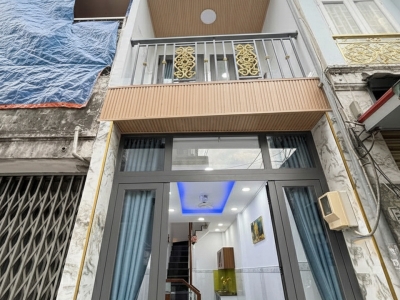 L1649 ⭐️ Ni Sư Huỳnh Liên Tân Bình, SHR, Vuông, 3 tầng, 2.3x7.3m, 2.x tỷ