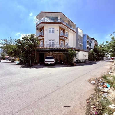 BÁN BIỆT THỰ LÔ GÓC 2 MẶT TIỀN - KDC HIỆN HỮU, QUẬN 8 - VỈA HÈ LÁT ĐÁ SANG TRỌNG - CHỈ 14.5 TỶ
