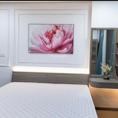 Khách mua yên tâm pháp lý để nắm giữ lâu dài.  Nhà thiết kế 4 tầng với 3 phòng ngủ, đầy đủ công năng sử dụng cho một đại gia đình.