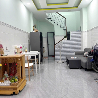 Nhà mới 2lầu/ST cách MT vài căn Tùng Thiện Vương P12Q8