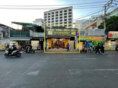 Nhà MT 24 Lê Lợi, Phường 4, Gò Vấp, MT 15m, 7 NH 8,9x26m, Cn 208,4 m2, trệt 2 lầu, ST, 38,8 tỷ TL