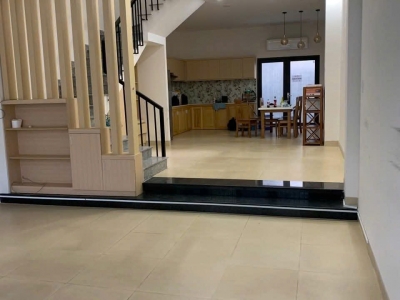 CHO NHÀ MẶT TIỀN VCN PHƯỚC HẢI — NAM NHA TRANG.