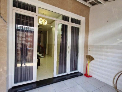 Nhà 3 tầng BTCT, 1 xẹt Cầu Xây, 46m², 4 tỷ nhỉnh, SHR, hẻm ba gác cách mặt tiền 20m