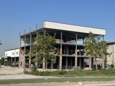 CHO THUÊ/HỢP TÁC] MẶT BẰNG VÀNG 2.800M2 – CỬA NGÕ TP. NINH BÌNH – SẴN SHOWROOM 3 TẦNG