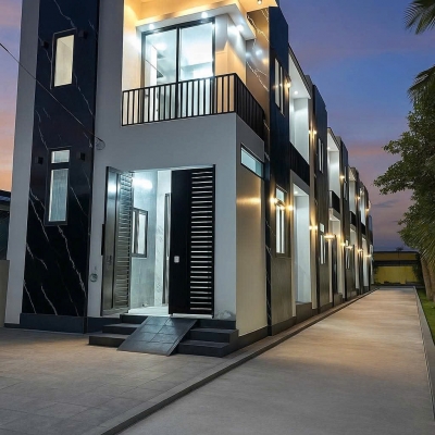 Chỉ cần thanh toán 690tr nhận ngay căn nhà dãy phố H71 – Lê Hồng Phong Đối diện Cảng Hoàng Diệu – Gần sân bay Cần Thơ