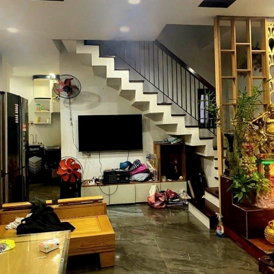 ► Nhà Góc kiệt gần MT Hoàng Diệu, Chợ Mới 45m2, 3 tầng sạch đẹp, 2.97 tỷ