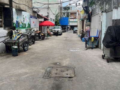 Bán nhà 72/19 Huỳnh văn bánh p 15 Phú nhuận Giá : 2,6 tỉ có thương lượng