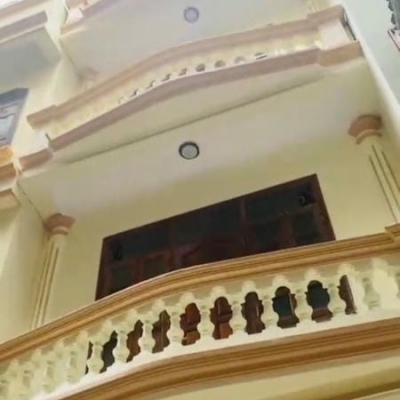 Nhà mặt phố Hoàng Quốc Việt trên 9 tỷ Bắc Từ Liêm