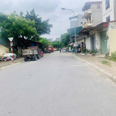 BÁN ĐẤT NGỌC THỤY - LONG BIÊN-MẶT NGÕ Ô TÔ TRÁNH – GẦN KHAI SƠN – THÔNG SỐ VÀNG – ĐẤT HIẾM NGỌC THỤY