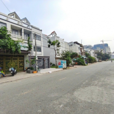 BÁN NHÀ MẶT TIỀN ĐƯỜNG 20M KDC CAO CẤP LÊ BÔI - HAI THÀNH - 4 TẦNG - 5x24m CHỈ NHỈNH 9 TỶ