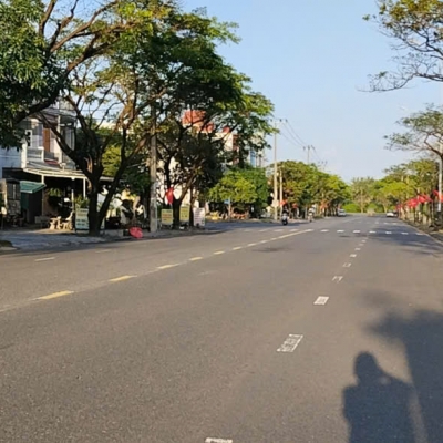 TUYỆT PHẨM ĐẤT BIỂN ĐÀ NẴNG - PHẠM HỮU NHẬT – ĐƯỜNG 15M, VỈA HÈ 9M – SÁT BIỂN, NÚI.