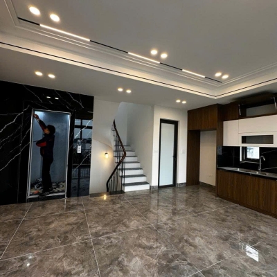 Bán nhà Ngọc Thụy 56m 7 tầng MT6.1m thang máy lô góc gara ô tô  hơn 17 tỷ