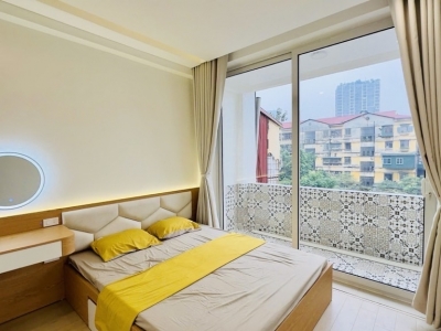 bán nhà tập thể 7,2 ha vĩnh phúc ba đình DT 80m 2 ngủ 2 ban công rộng giá 5,2 tỷ