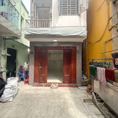 Nhà 34.3m2 gần mặt tiền đường Ba Đình P10Q8