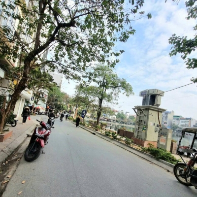 Hồ Đầm Tròn - 69m mặt tiền 4.4m vuông đẹp - ngõ rộng gần ô tô chỉ 13.2 tỷ