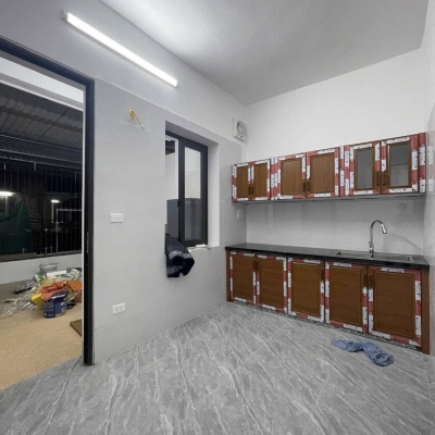 Cho thuê căn  hộ Tập thể tầng 2 Phố Tam Trinh, 75m2, 2 ngủ chỉ 7.5 Triệu vào ngay