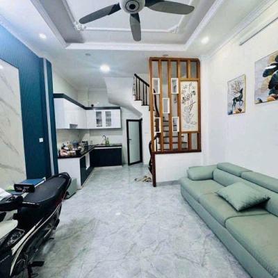 BÁN NHÀ HÀO NAM MẶT NGÕ KINH DOANH Ô TÔ - NHÀ 30M 5 TẦNG - SỔ ĐỎ NỞ NẬU THÔNG TIN CHUẨN