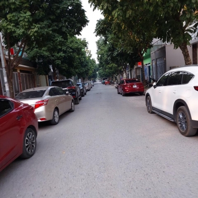 ĐẤT TRỤC CHÍNH ĐẤU GIÁ AO NGÒI, ĐỨC THƯỢNG – HOÀI ĐỨC  PHÂN LÔ VỈA HÈ – KINH DOANH ĐỈNH!