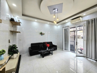 Nhà rộng khó tìm ngang 5.15 Bùi Minh Trực P6Q8 (full nội thất)